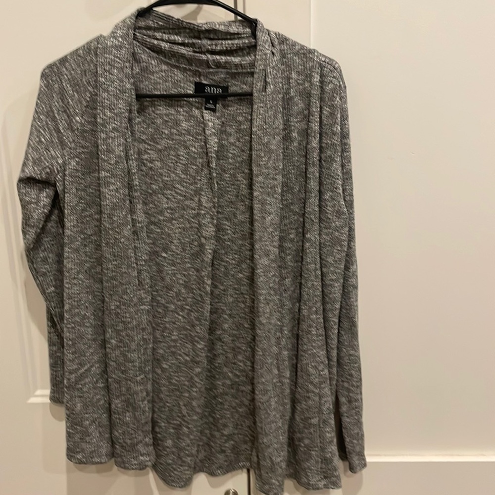 Women’s Cardigan